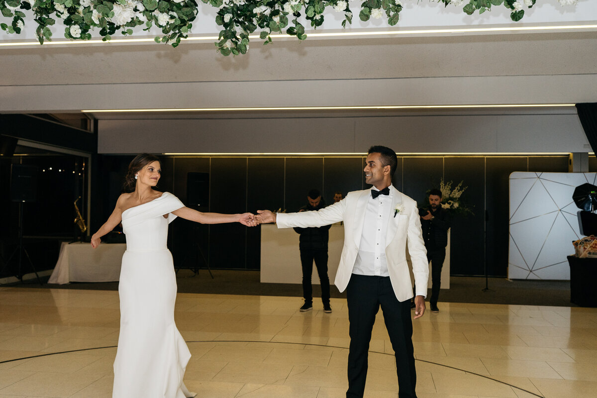 Courtney Laura Photography_ The Carousel Albert Park_ Melbourne City Wedding Photographer_ Viji and Lana-889
