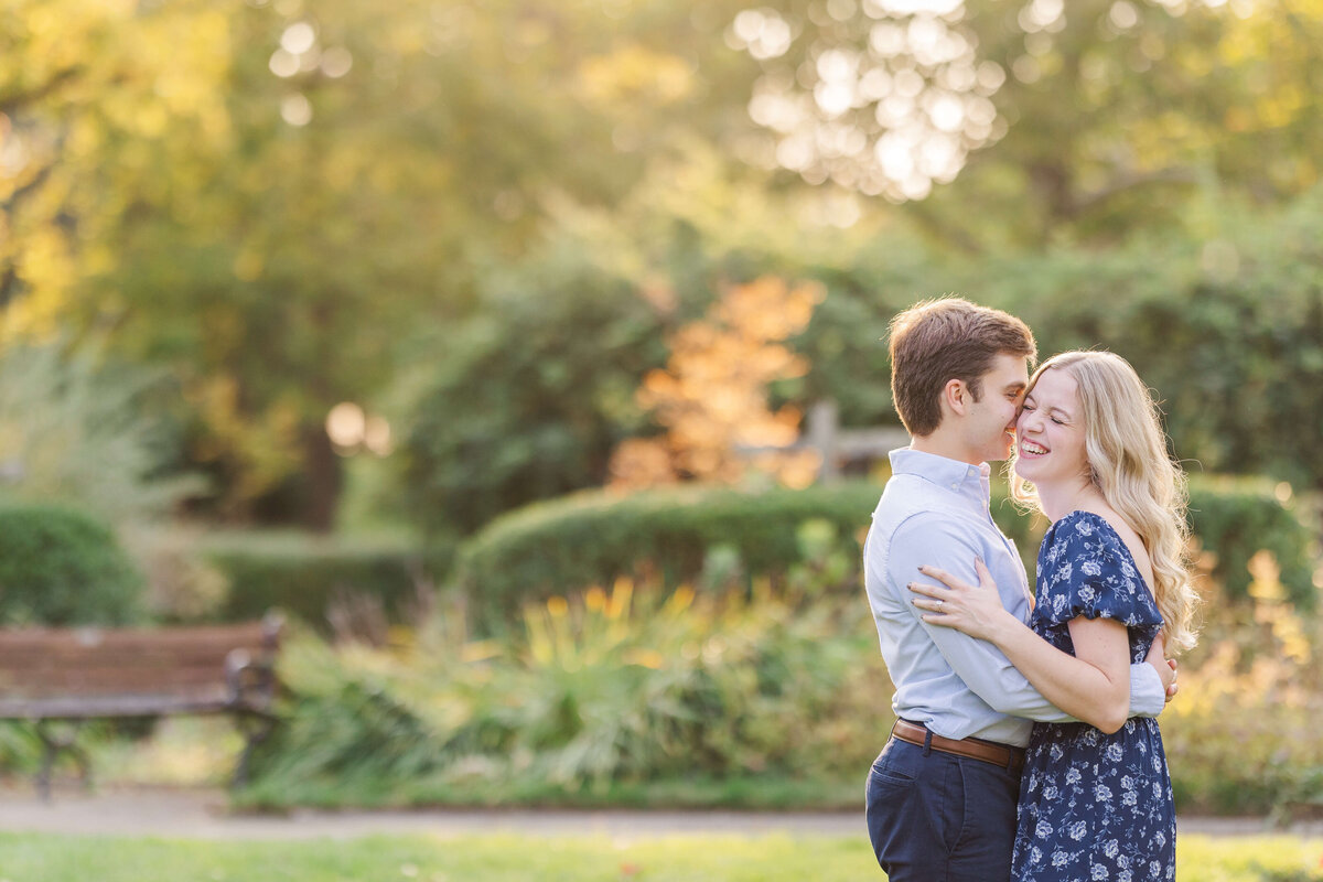 cincinnati-engagement-photographer (28)
