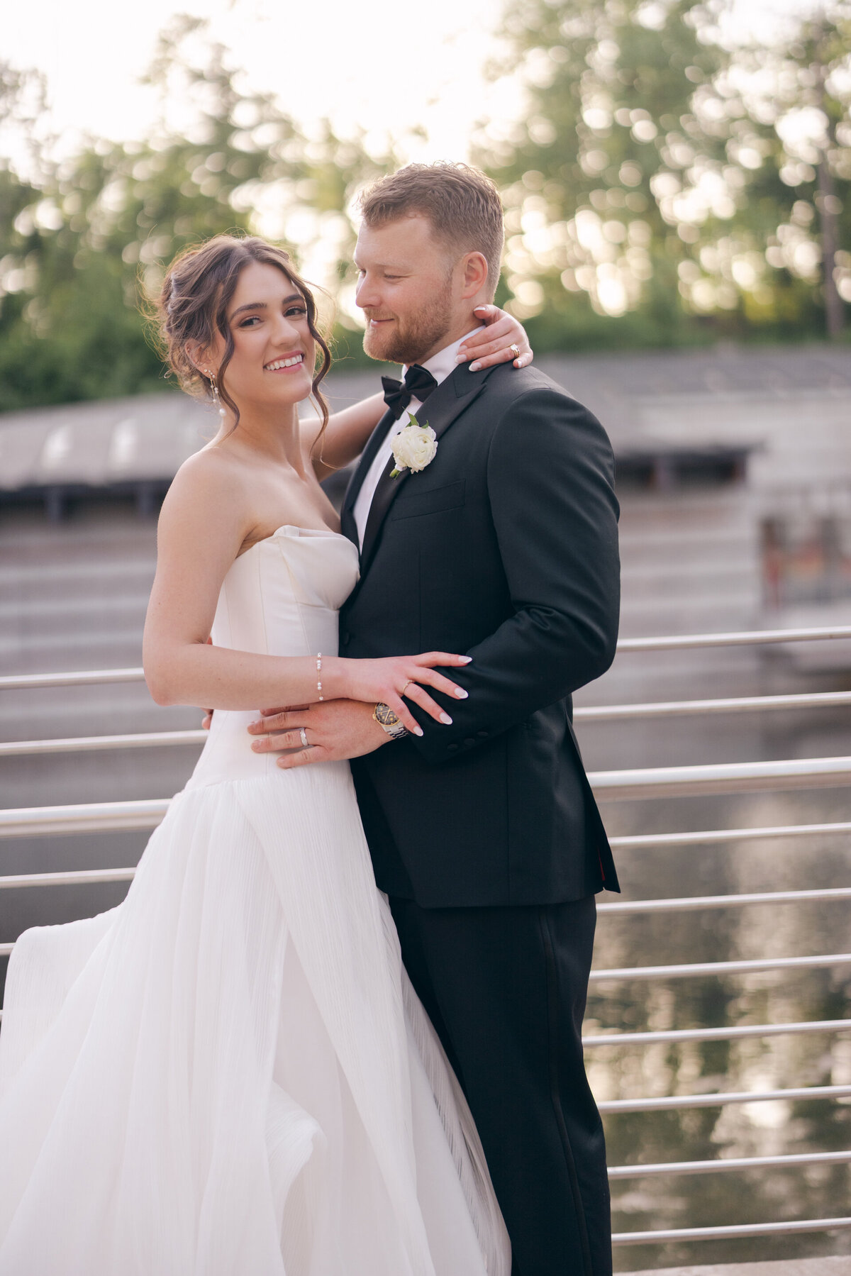 Crystal-Bridges-wedding-2025-0007