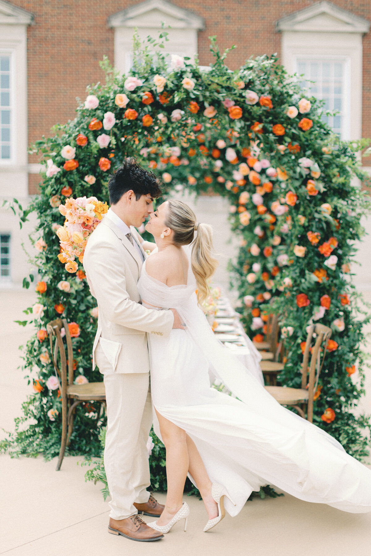 lake-como-inspired-chicago-history-museum-wedding-editorial-editorial-wedding-photography-42