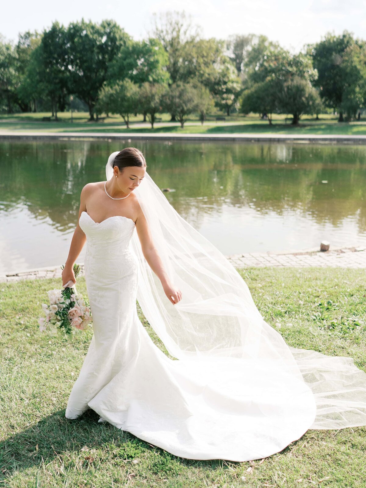 Danielle-Defayette-Photography-DAR-Wedding-DC-300