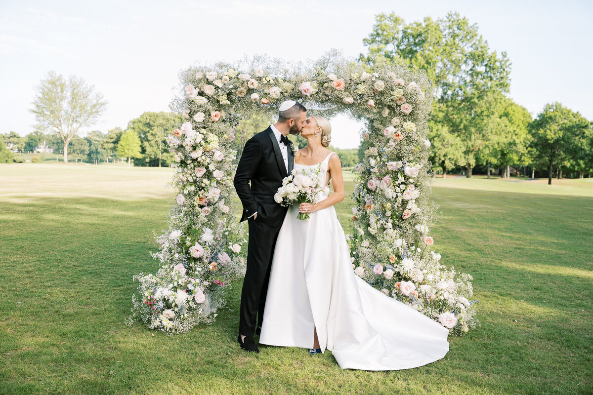 Luxury-Quail-Hollow-Jewish-Wedding-151
