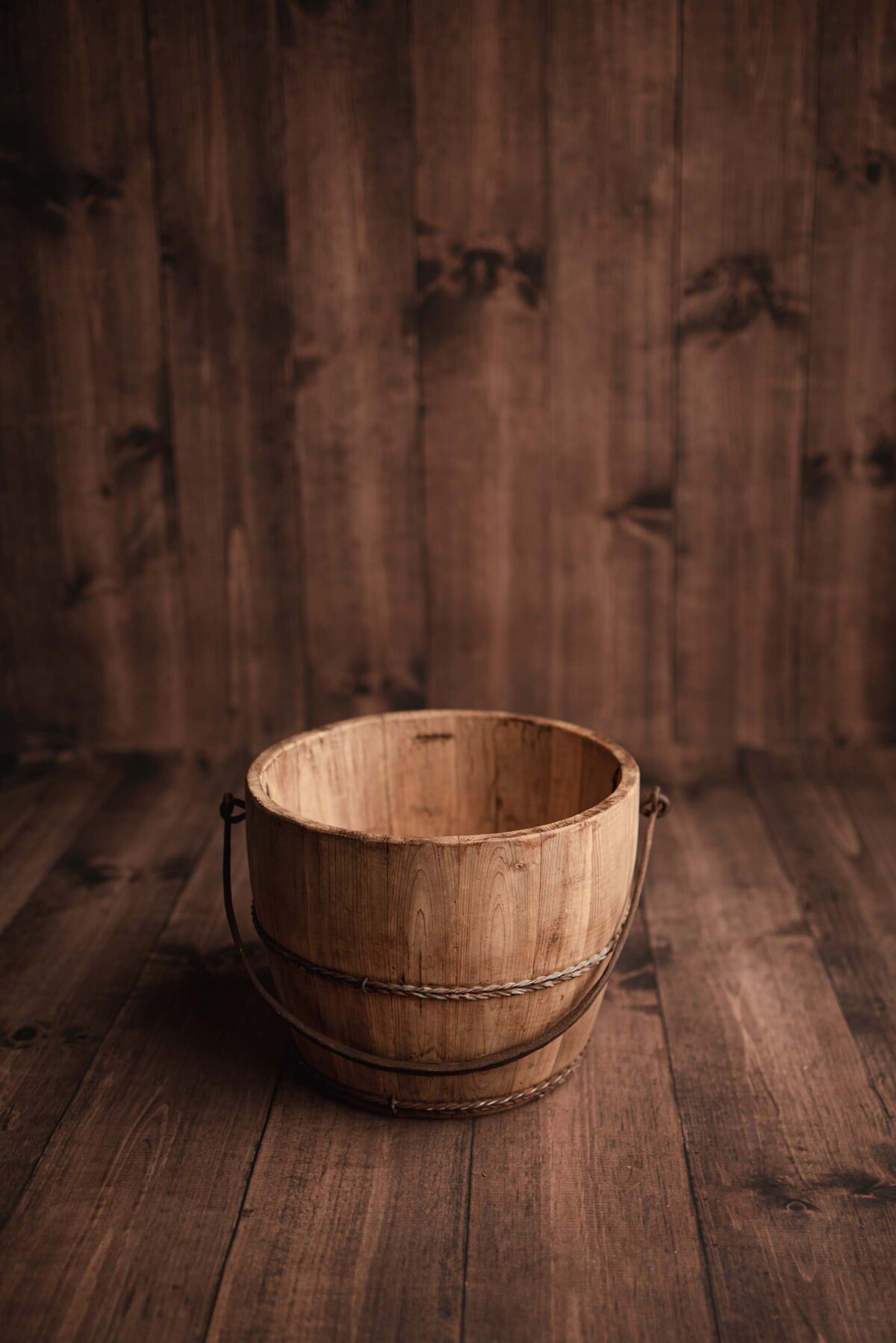 Natrual Wooden Water Bucket