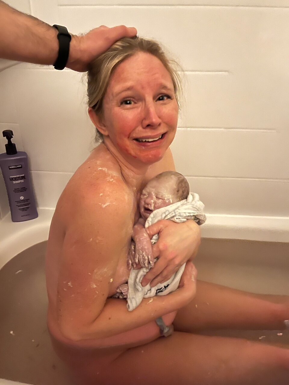 DADF2B8B-220E-4629-8A72-E9657BDBE940