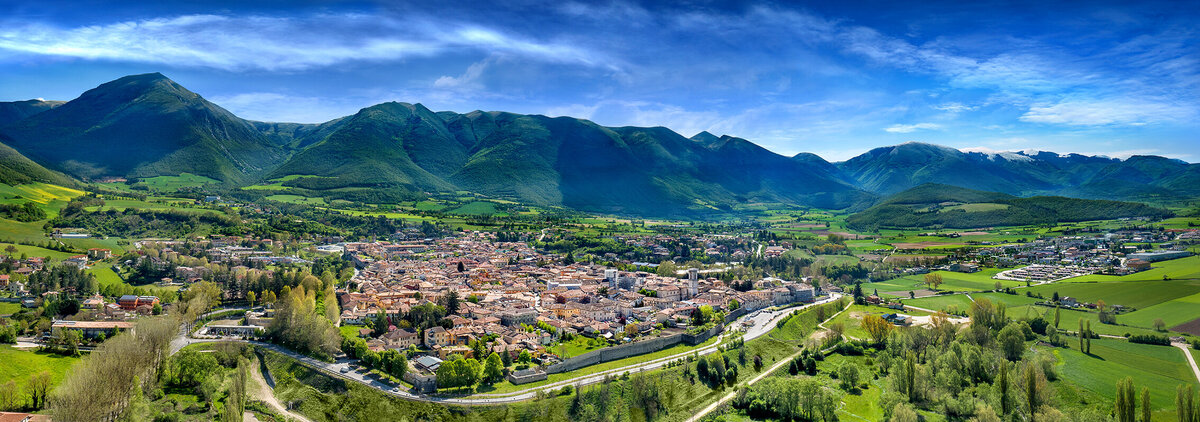 Waterstone - Palazzo Seneca- Norcia - Luxury Boutique Hotel - Norcia Panorama