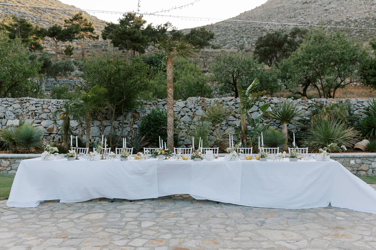 GOLDEN APPLE WEDDING PLANNER (22)