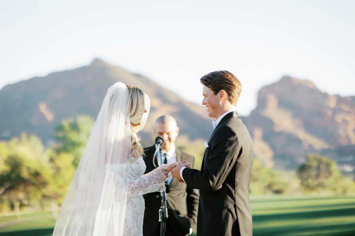 MRANDMRSGLOVER698