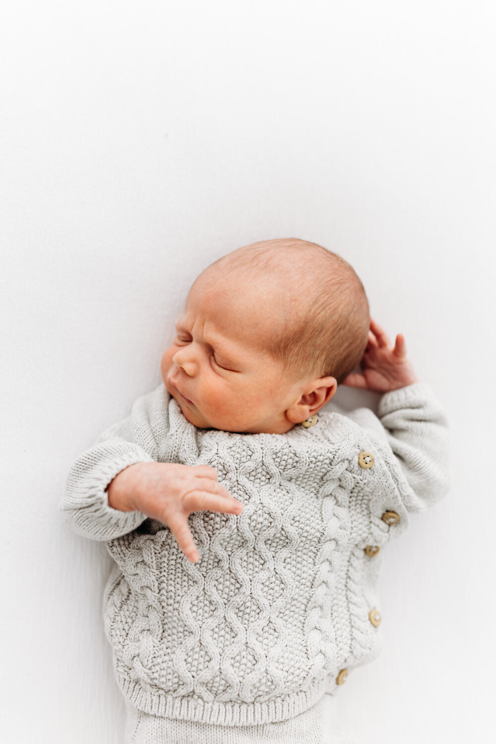 Newbornshoot_in_de_studio_Heist_op_den_Berg_Tine_Storms_Photography-40