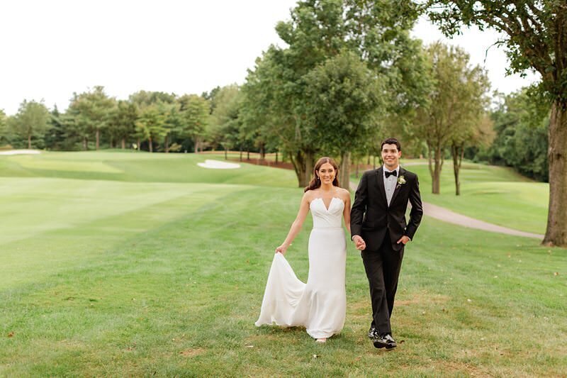 Classic Wedding at City Church of Evansville with Reception at ECC181