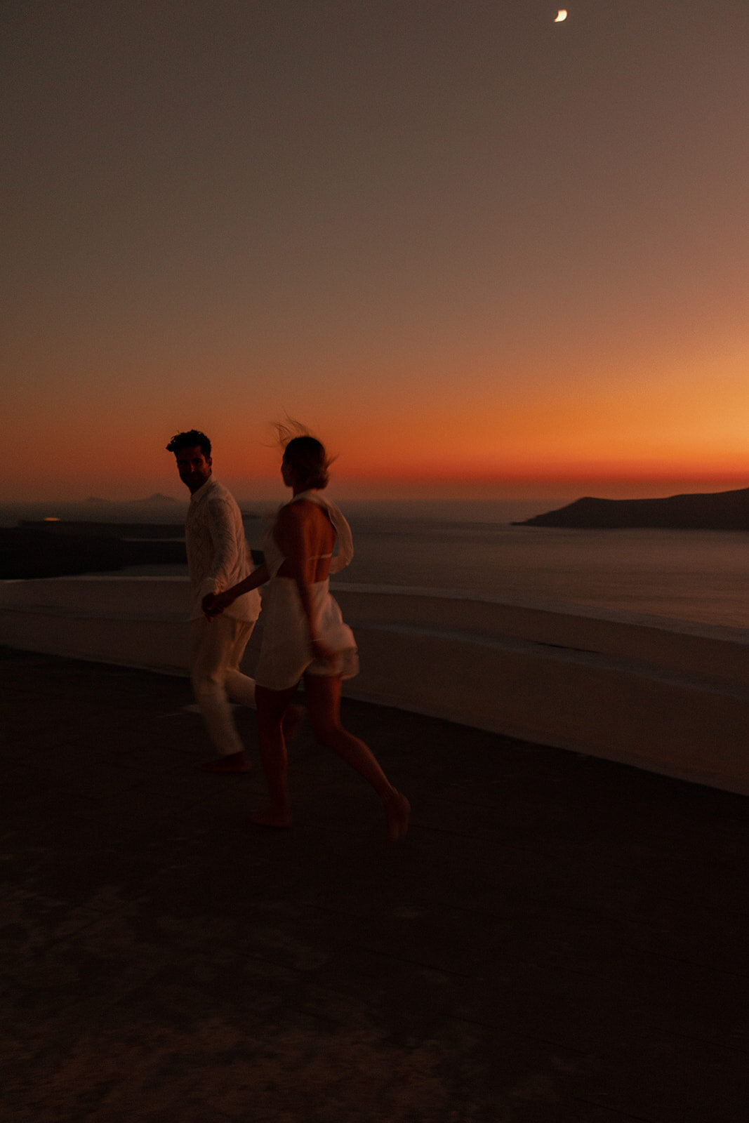 santorini-greece-cathedral-elopement-blue-dome-romantic-timeless-sunset-europe-555