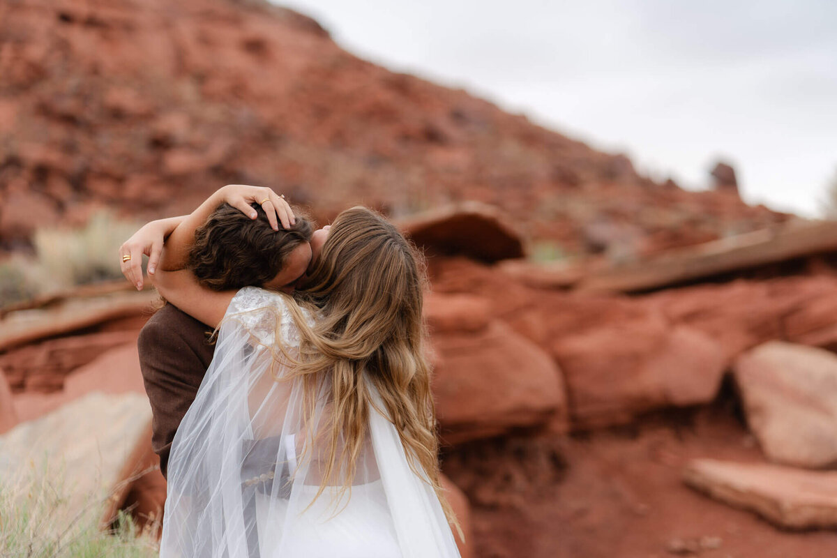 Utah-Elopement-Photographer-10