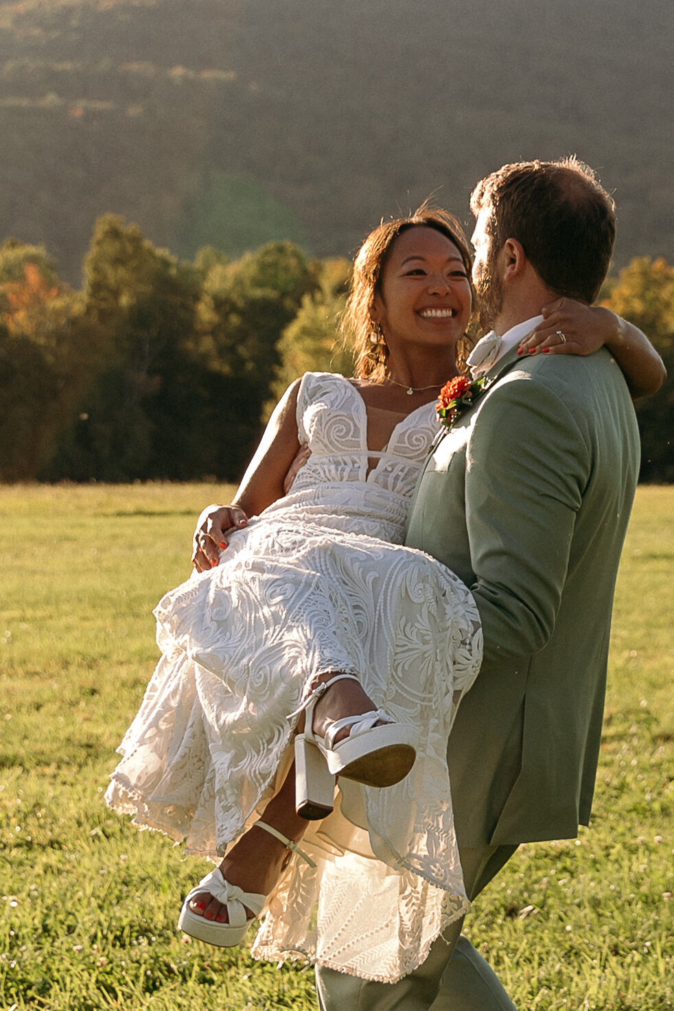 Vermont Wedding Photographers | Sincerely Liz Photography Documentary Wedding, Engagement, Elopement, Maternity and Newborn Photographer in New England 