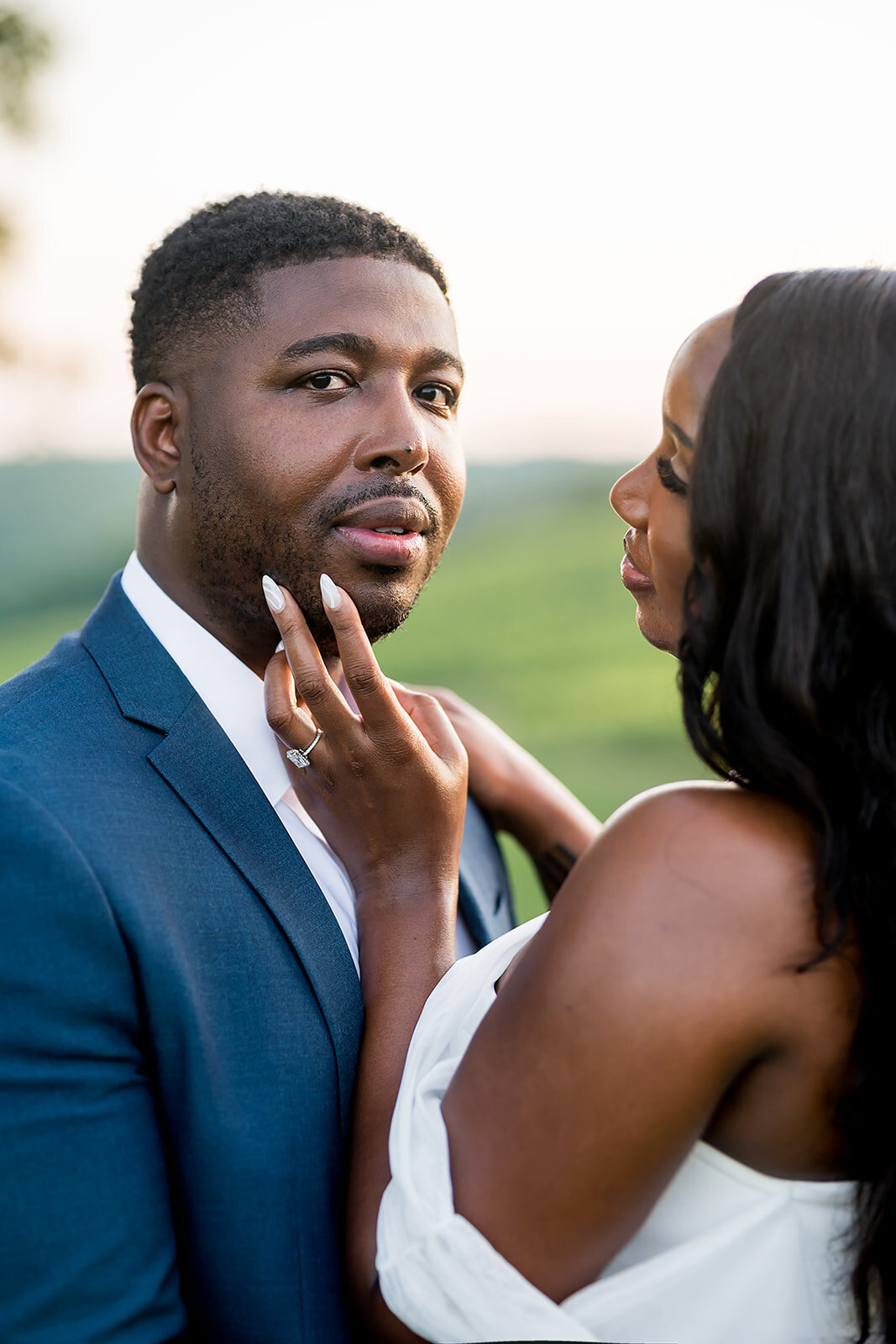 Montaluce-winery-closeup-portrait-of-groom