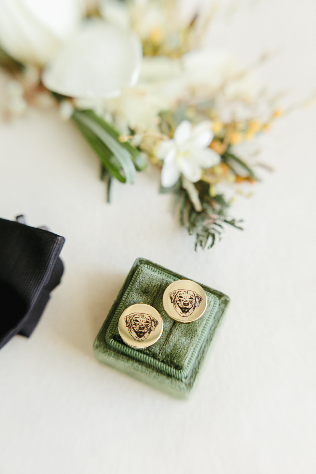 230305_JordanKatz_Spring_Urban_Microwedding-572