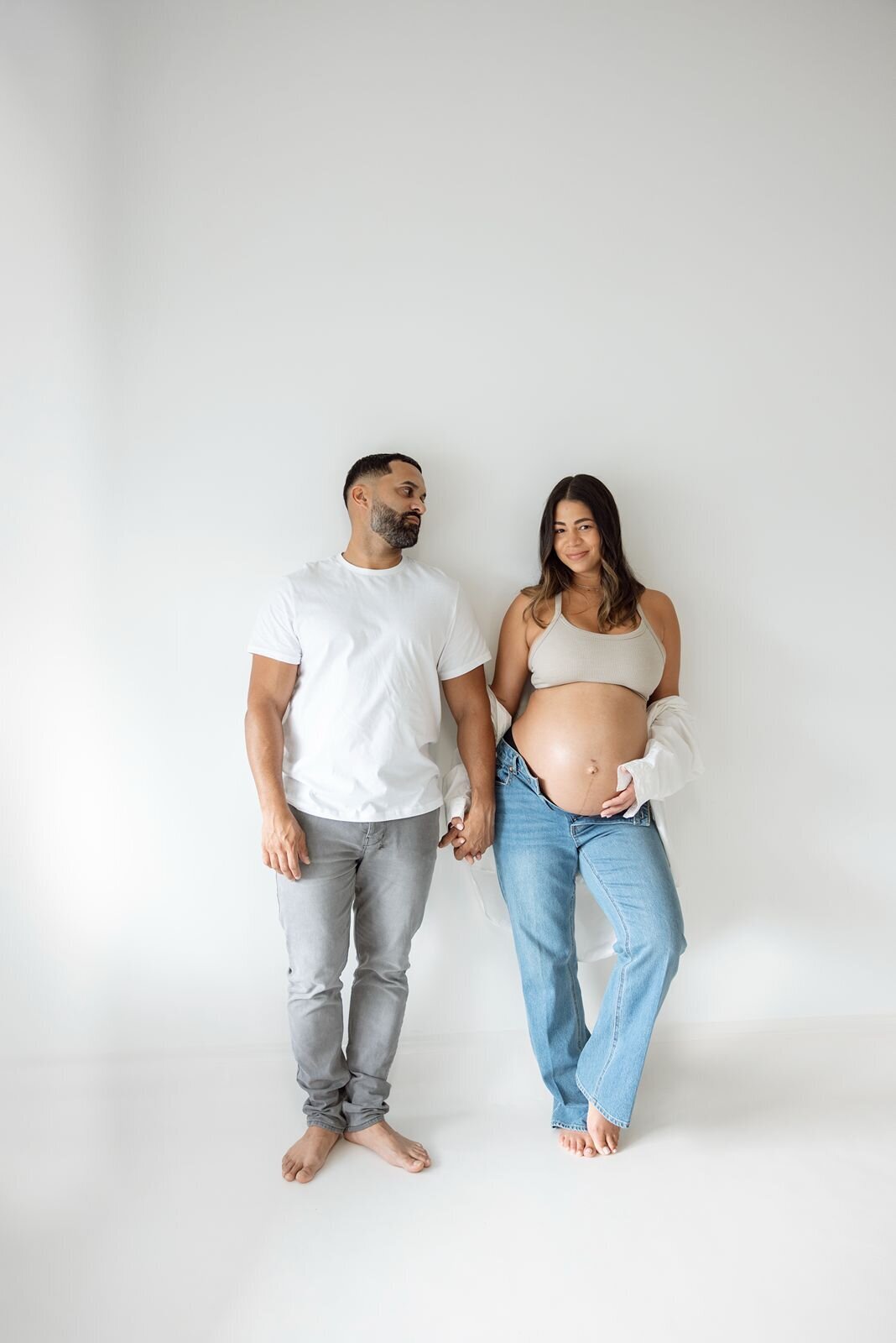Glori-Gio-Studio-Maternity-Shoot-South-Florida-Alexandra-Masihy-Photography-11