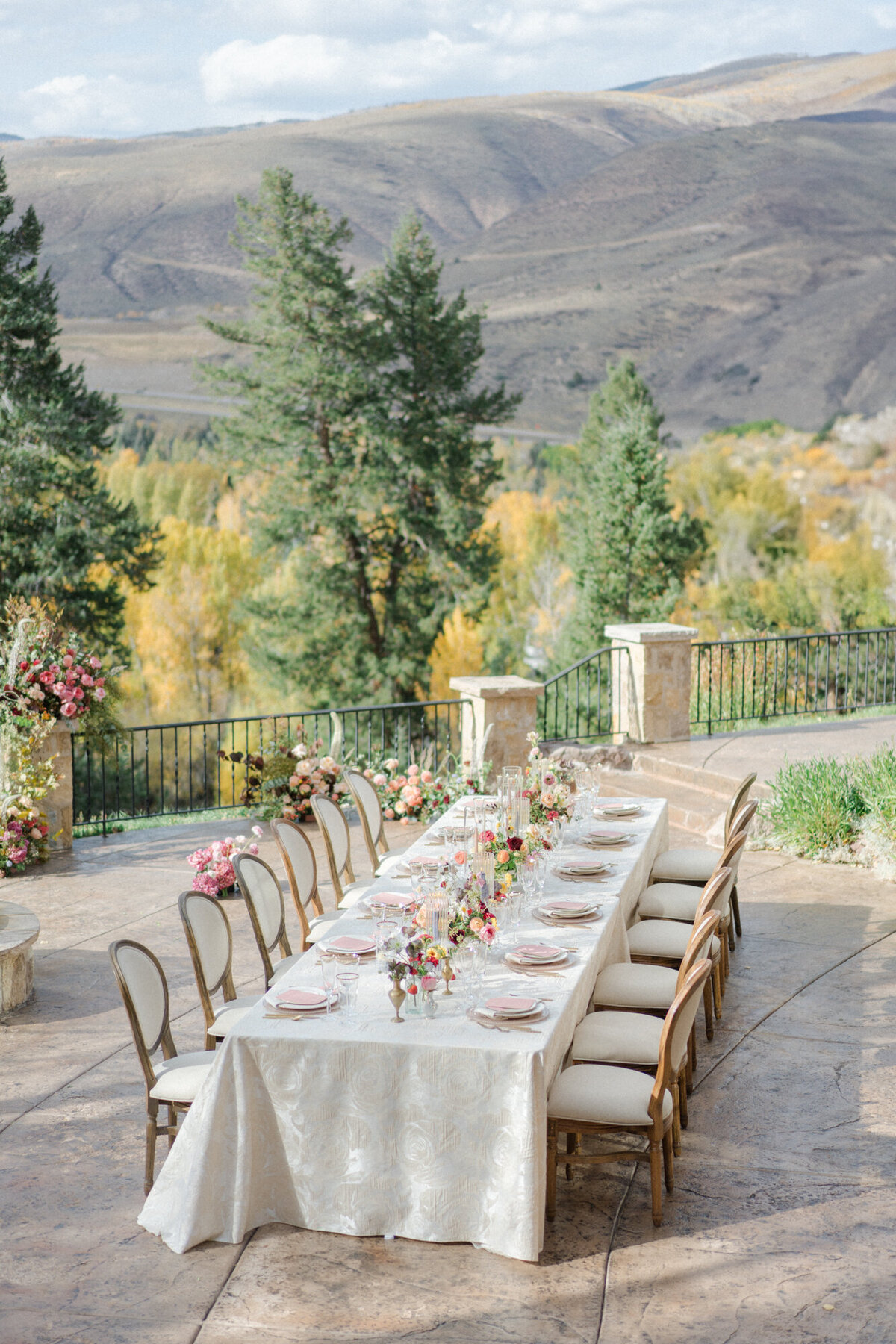 Beaver_Creek_Intimate_Wedding_MaryAnnCraddockPhotography_0097