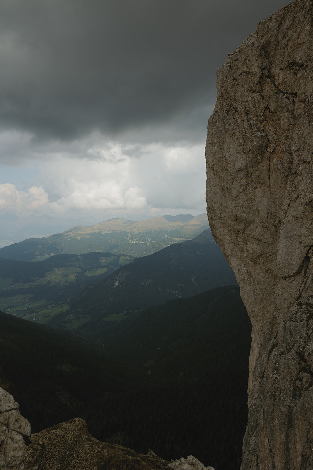 destination-wedding-elopement-photographer-italy-dolomites-seceda-documentary-tanya-davids-photo-film-148
