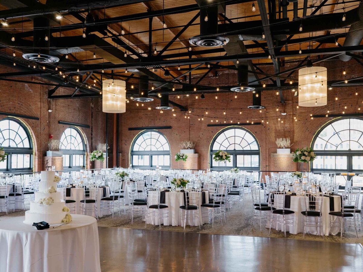 Classic black and white wedding details at Windows on the River