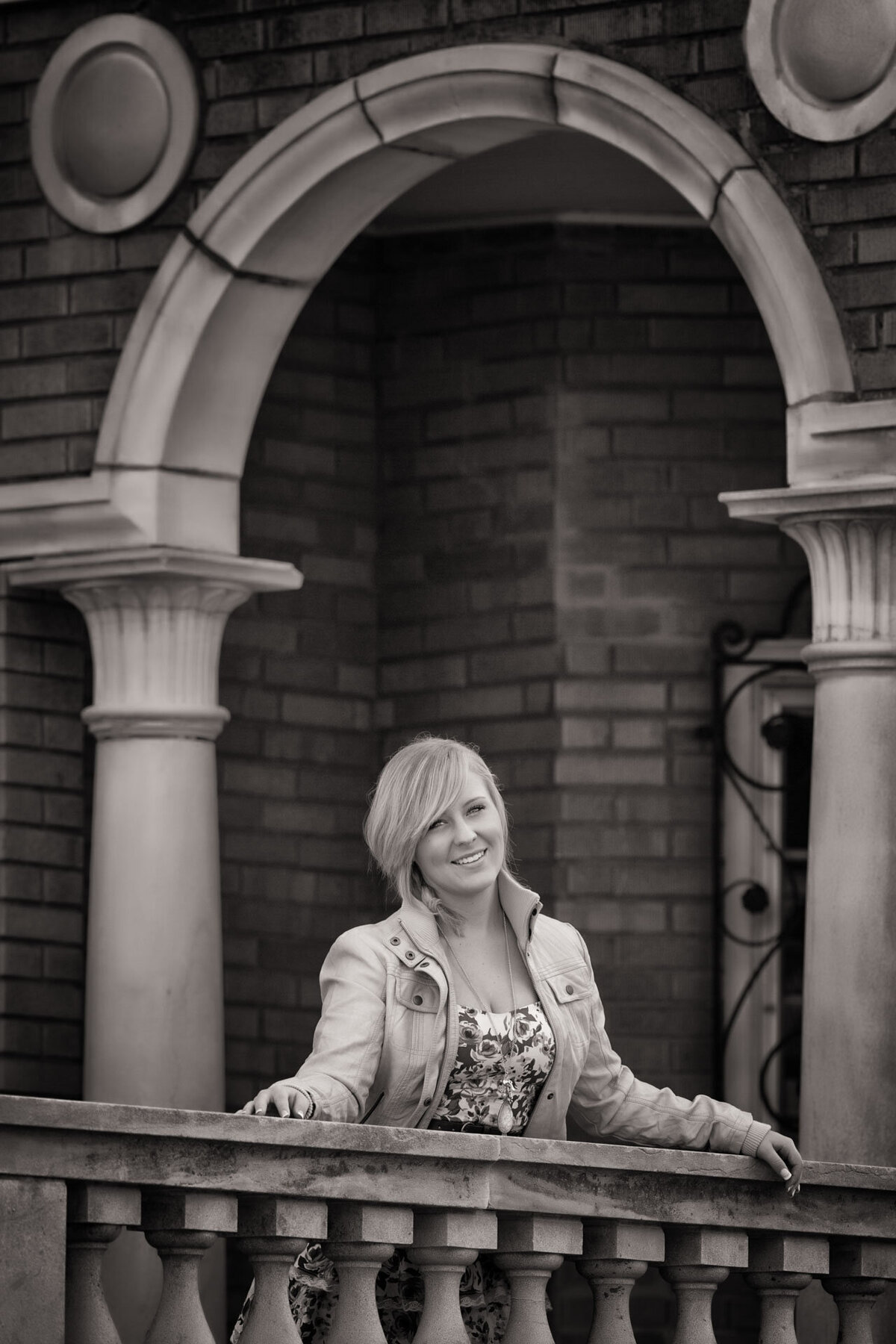 Holtgraver0172art_bw