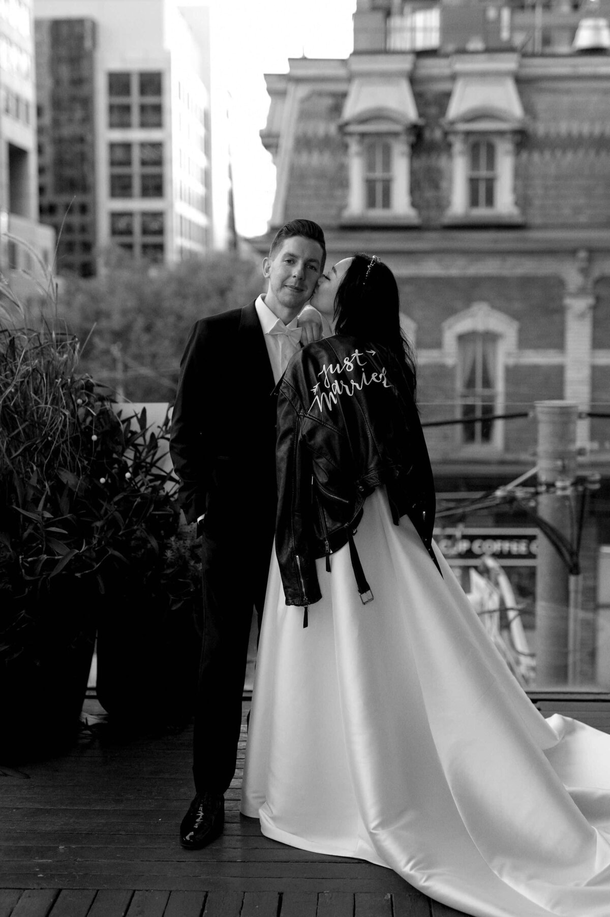 LumaRestaurantTorontoWeddingSunset-27_1