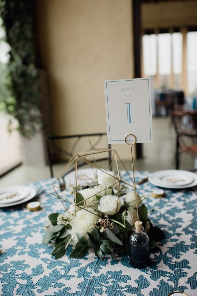 classic-blue-white-barr-mansion-wedding-kate-cory-683x1024