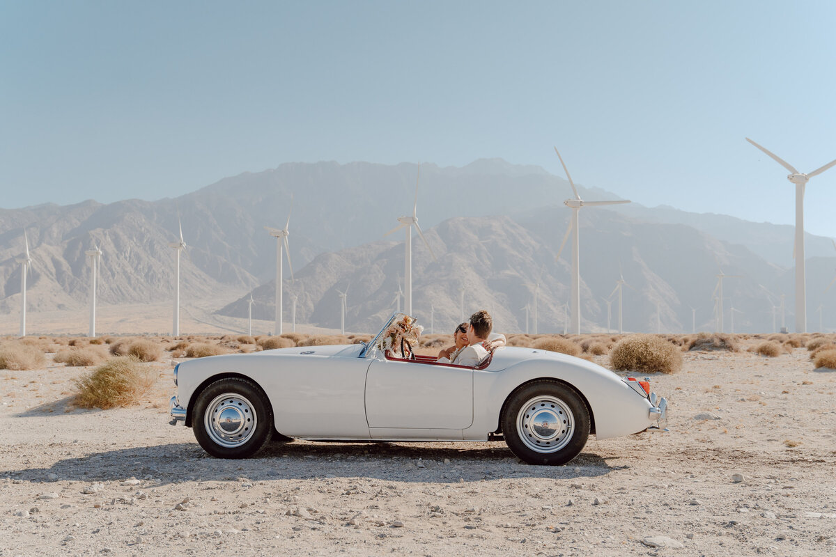 Jess-Alex-Palm-Springs-Vintage-Car-Windmills-1