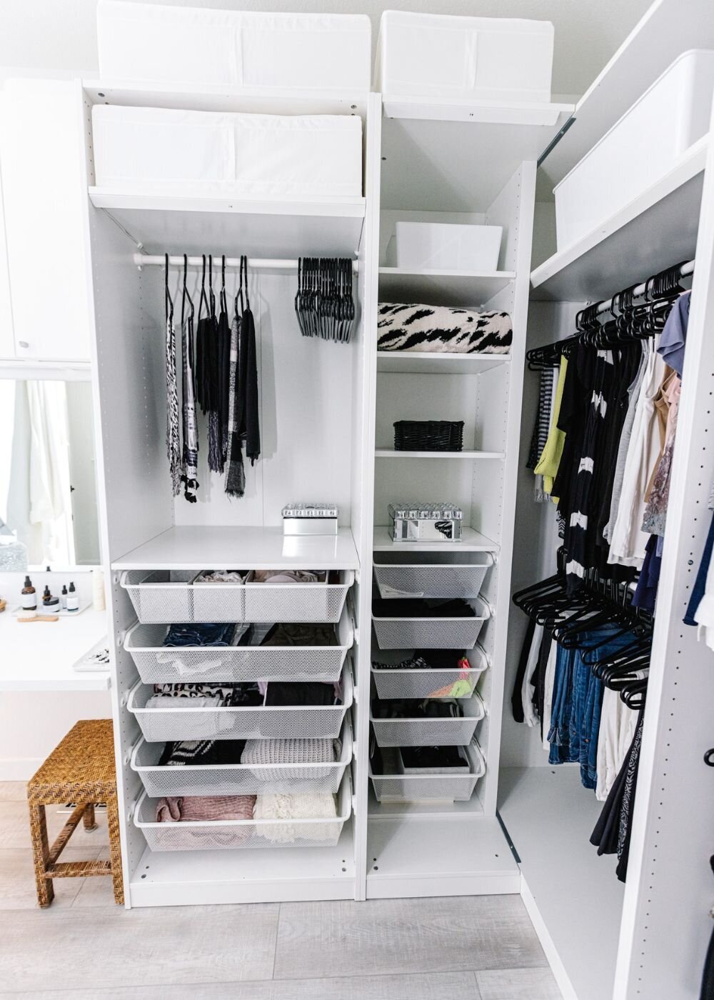 organized-custom-closet-white-brilliantista