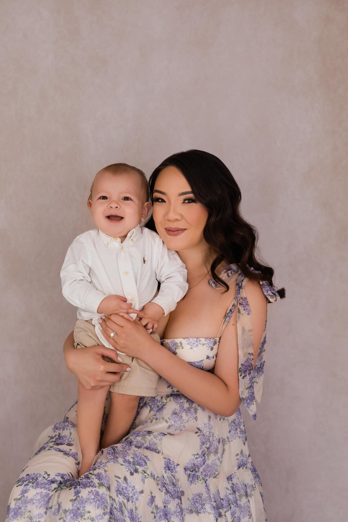 inspo mom and son photoshoot