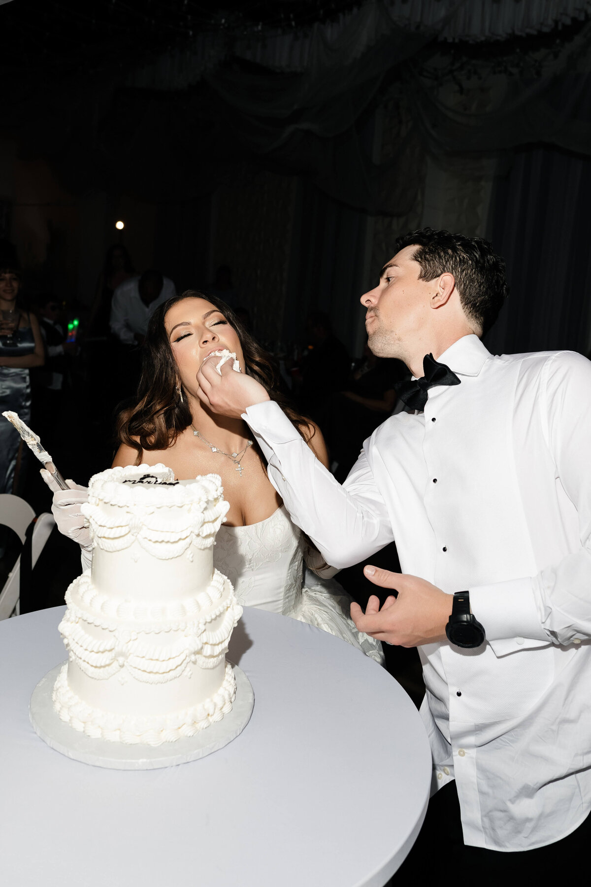 99riskyexposure_samantha-rydge_las-vegas-elopement-photography