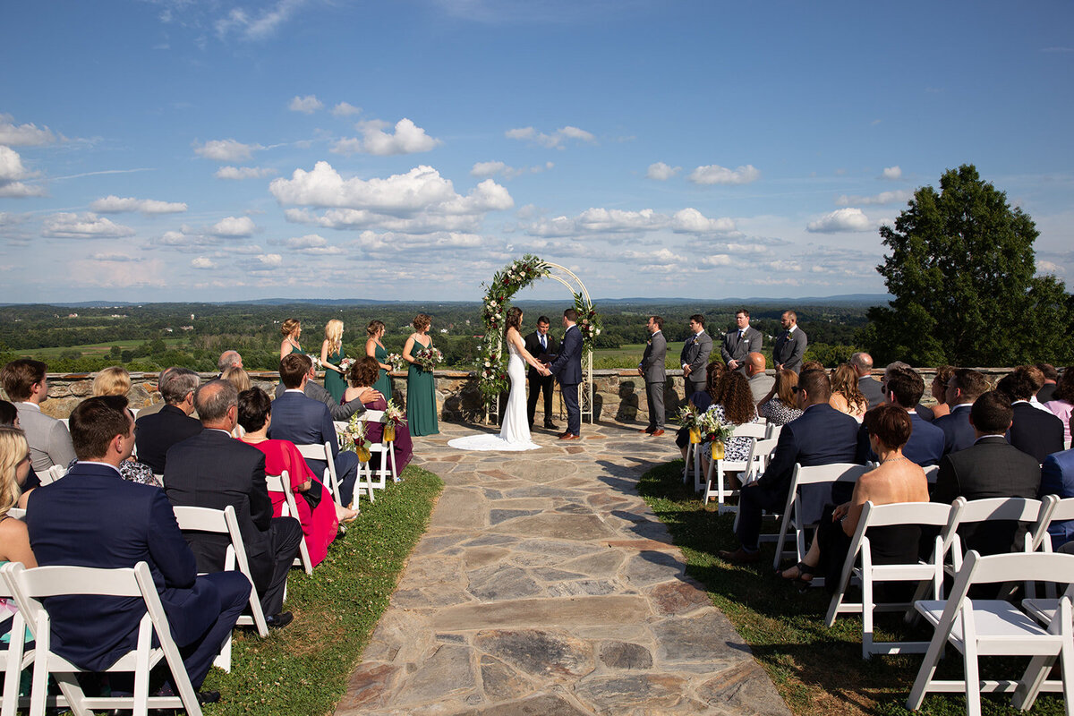 loudoun-studios-bluemont-vineyards-weddings-va00168
