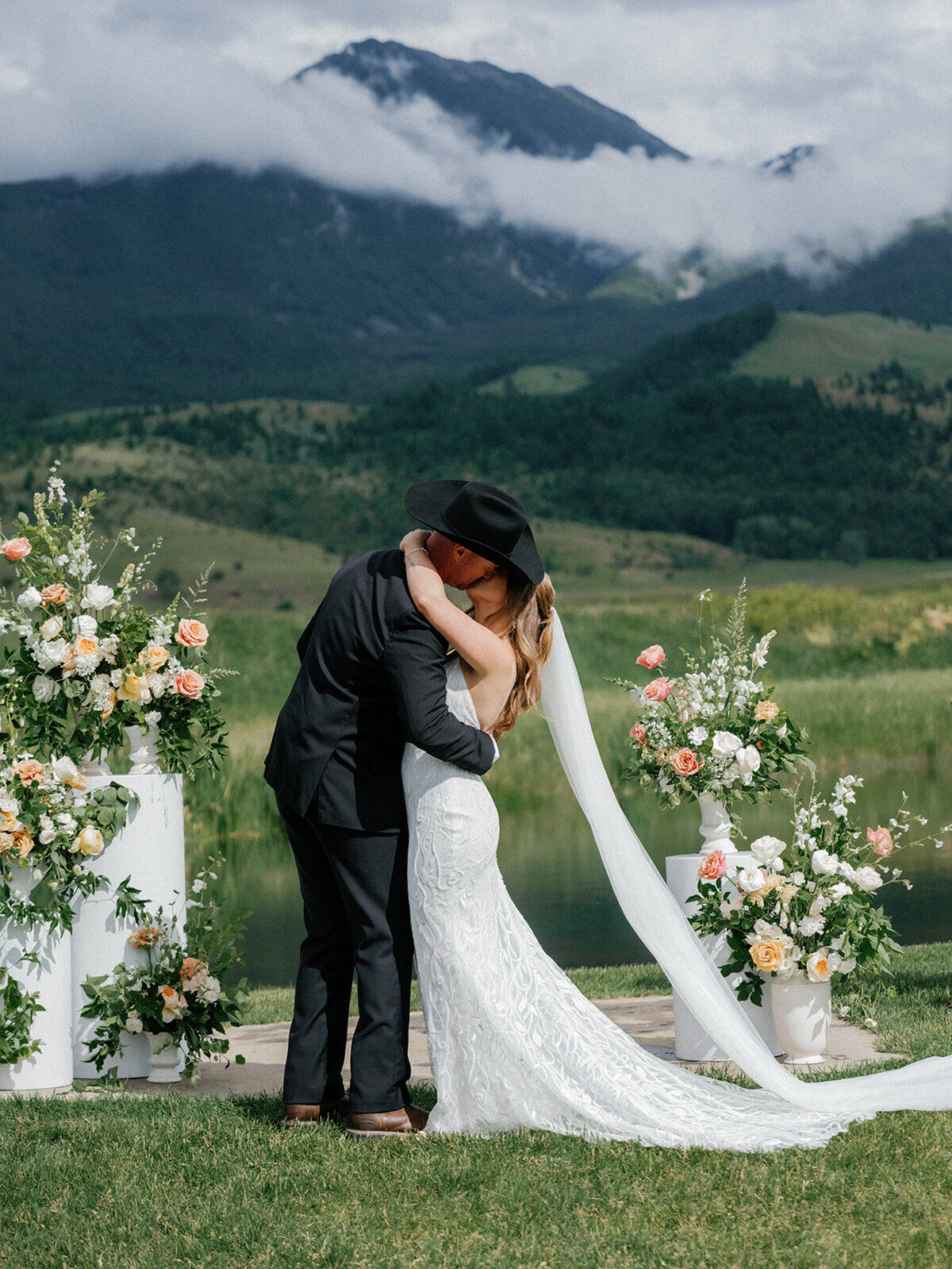 Sam & Molly_The Copper Rose Ranch Montana-329