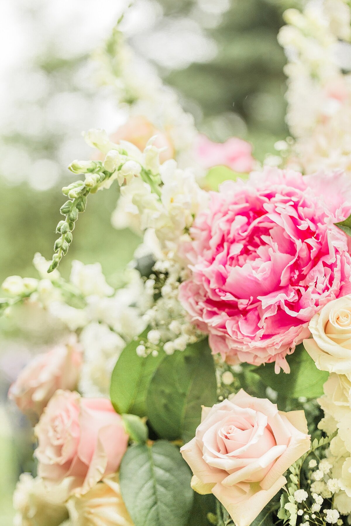New Jersey Wedding + The Castle at Skylands Manor +  Jewish Wedding + Summer +  Jewish Couples + Jewish Bride + Yael Pachino Photography LLC + Val and Matt_1115