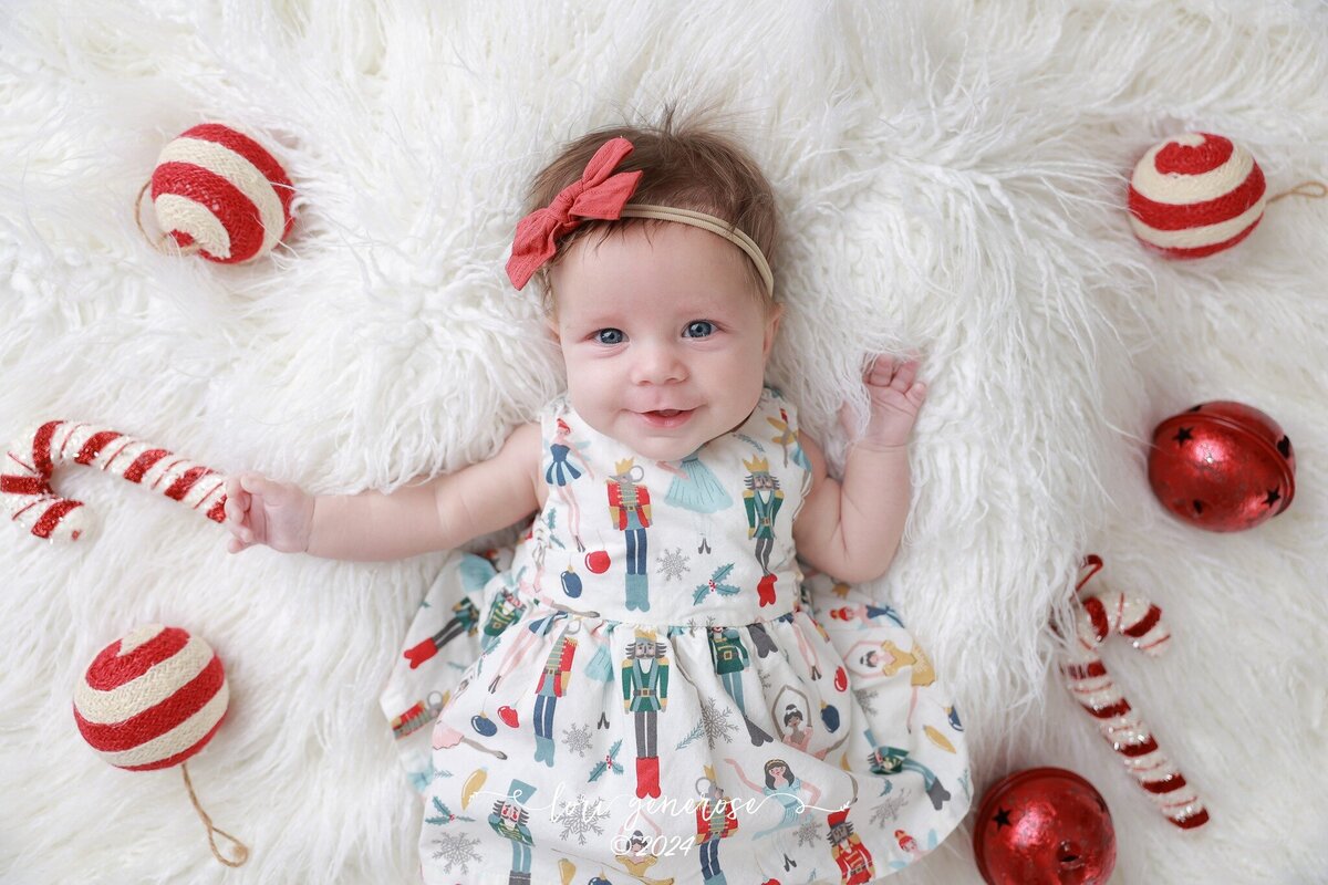 lehigh-valley-photographer-lori-generose-lg-photography-christmas-studio-mini-session-upper-milford-pa