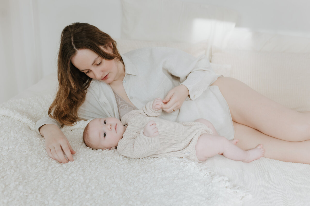 Intimate motherhood - Pictures by Jess - Sint-Niklaas