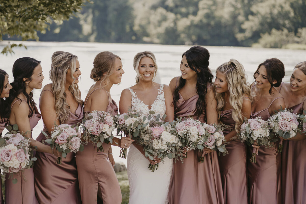 Bride with bridesmaids in pink