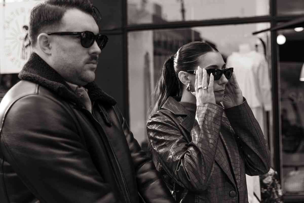 Glam Couples Photo in Black and White in New York City taken by a Travel Mn Photographer 