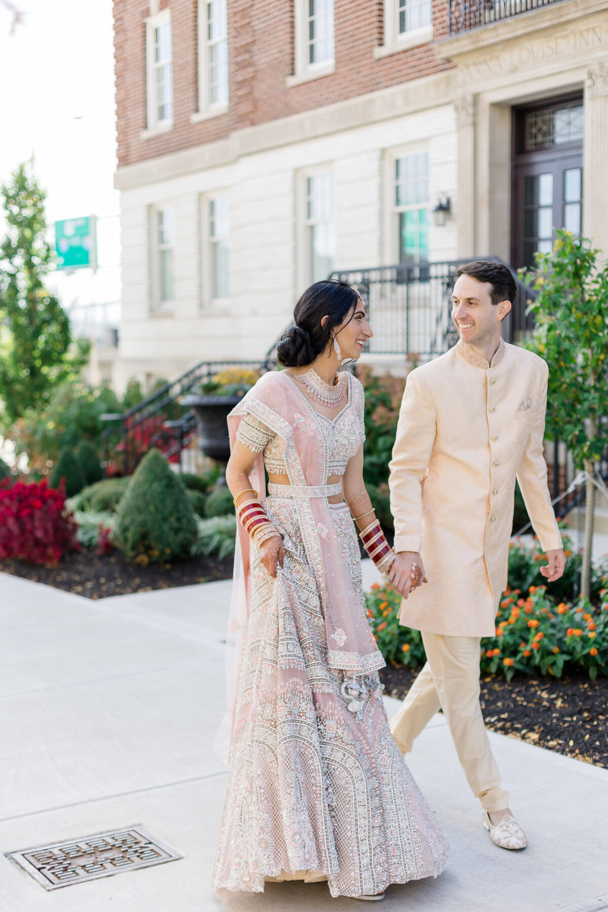 kasia-sicka--photography-lytle-park-hotel-cincinnatiohio-wedding-photographer-cincinnati-art-museum-shaina-perry-wedding