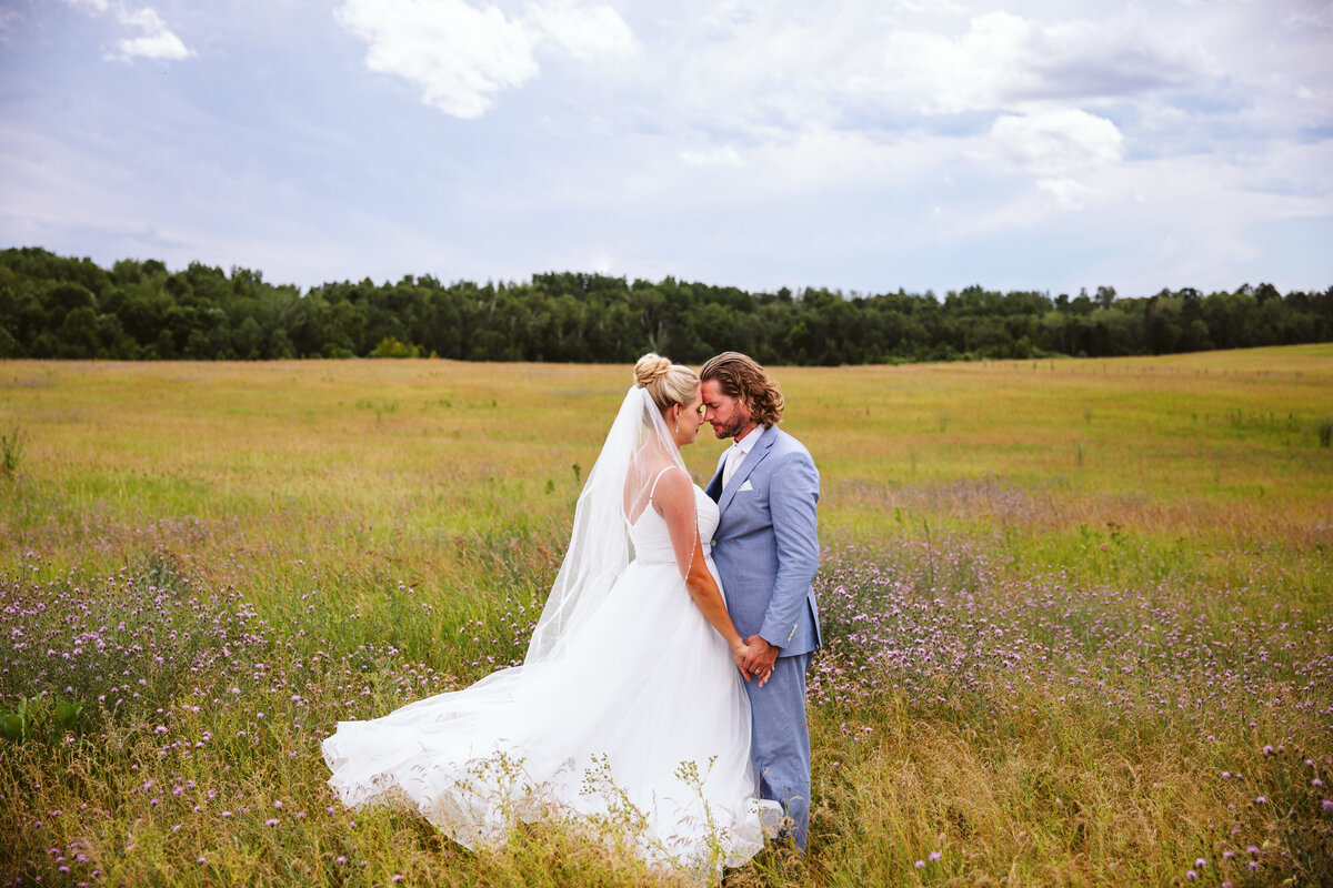 Minnesota-Alyssa Ashley Photography-wedding-43