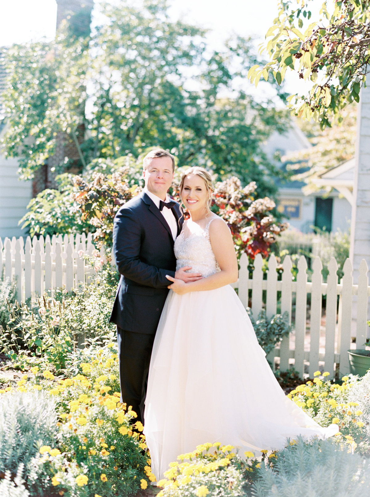 Easton_Maryland-fall-backyard-wedding-photographer-Richmond-natalie-jayne-photography-image-01