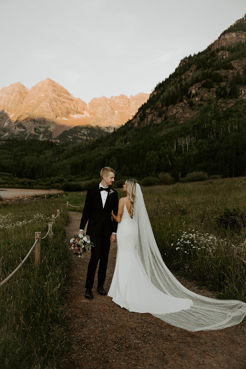 Aspen-Colorado-Wedding-Maroon-Bells-Elopement-34