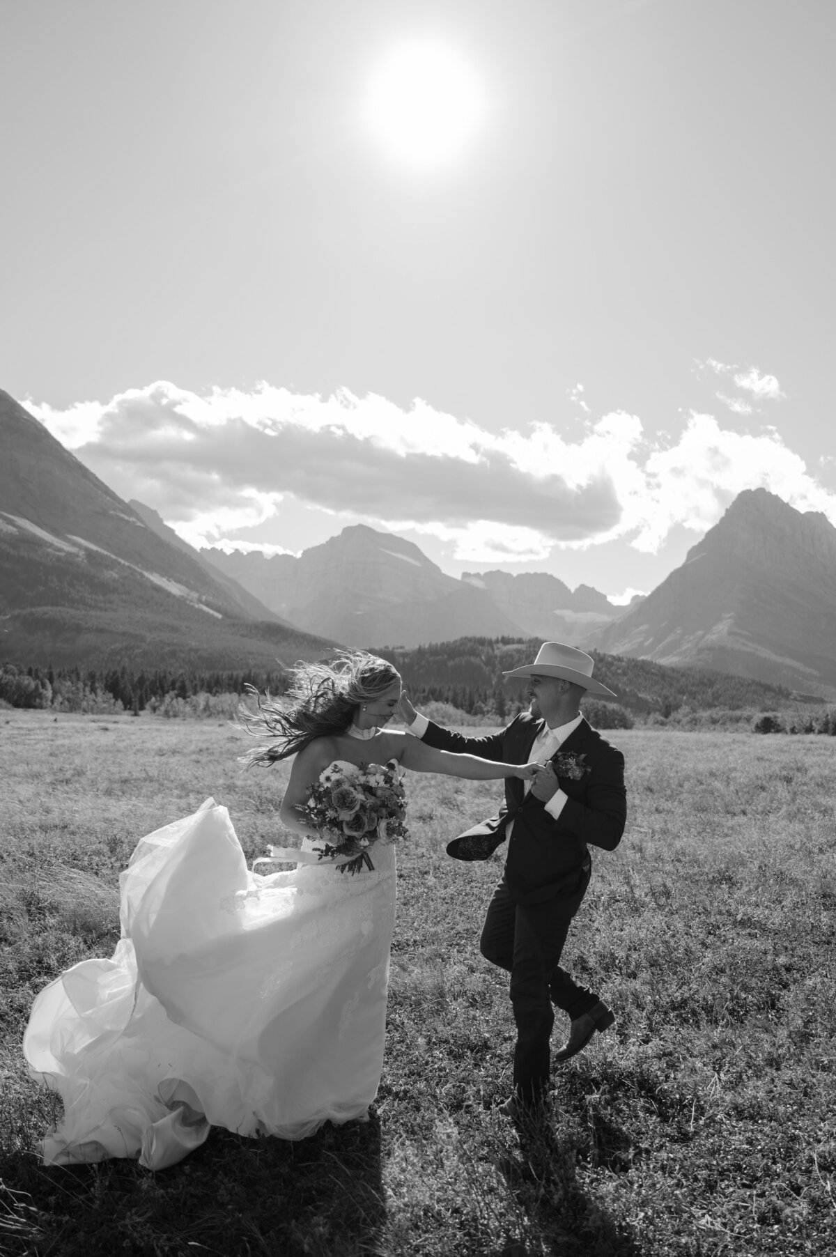 presley-gray-photo-boho-glacier-park-elopement-7488