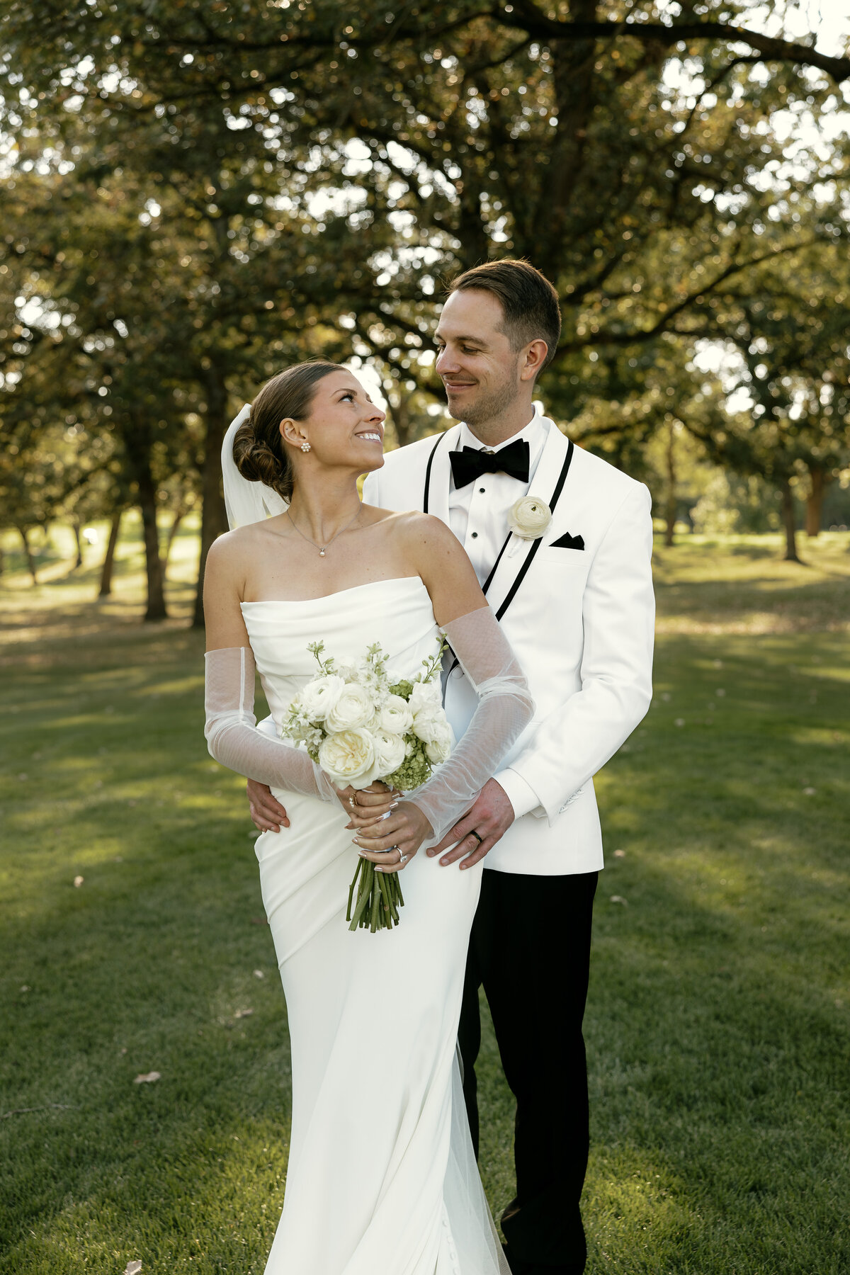 Abigail Anne Photography Storytelling Wedding Photographer in Colorado and Chicago — Wedding Photo 45