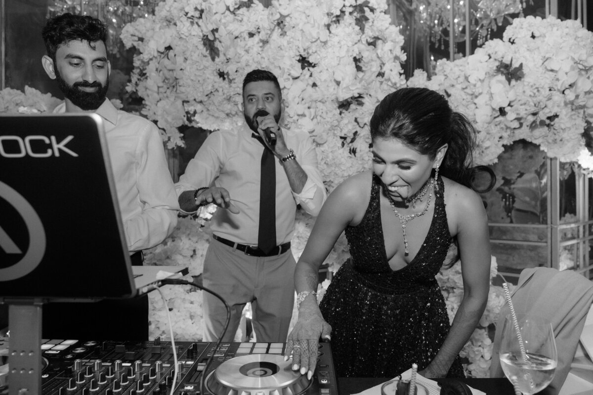 AFTERPARTY PHOTOS | SLOW SHUTTER PHOTOS | BALI WEDDING | INDONESIA | DESTINATION WEDDING | PORTFOLIO | TEAM OMBRE