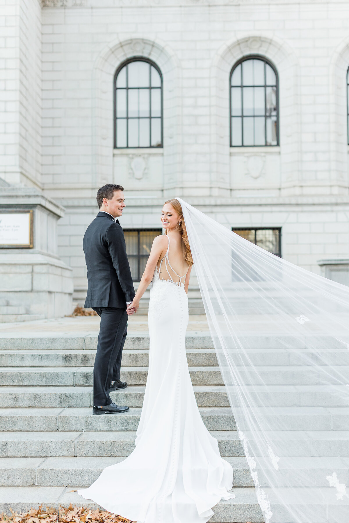 Caroline & Joey wedding sneak peeks. Bella Faith Photography 10