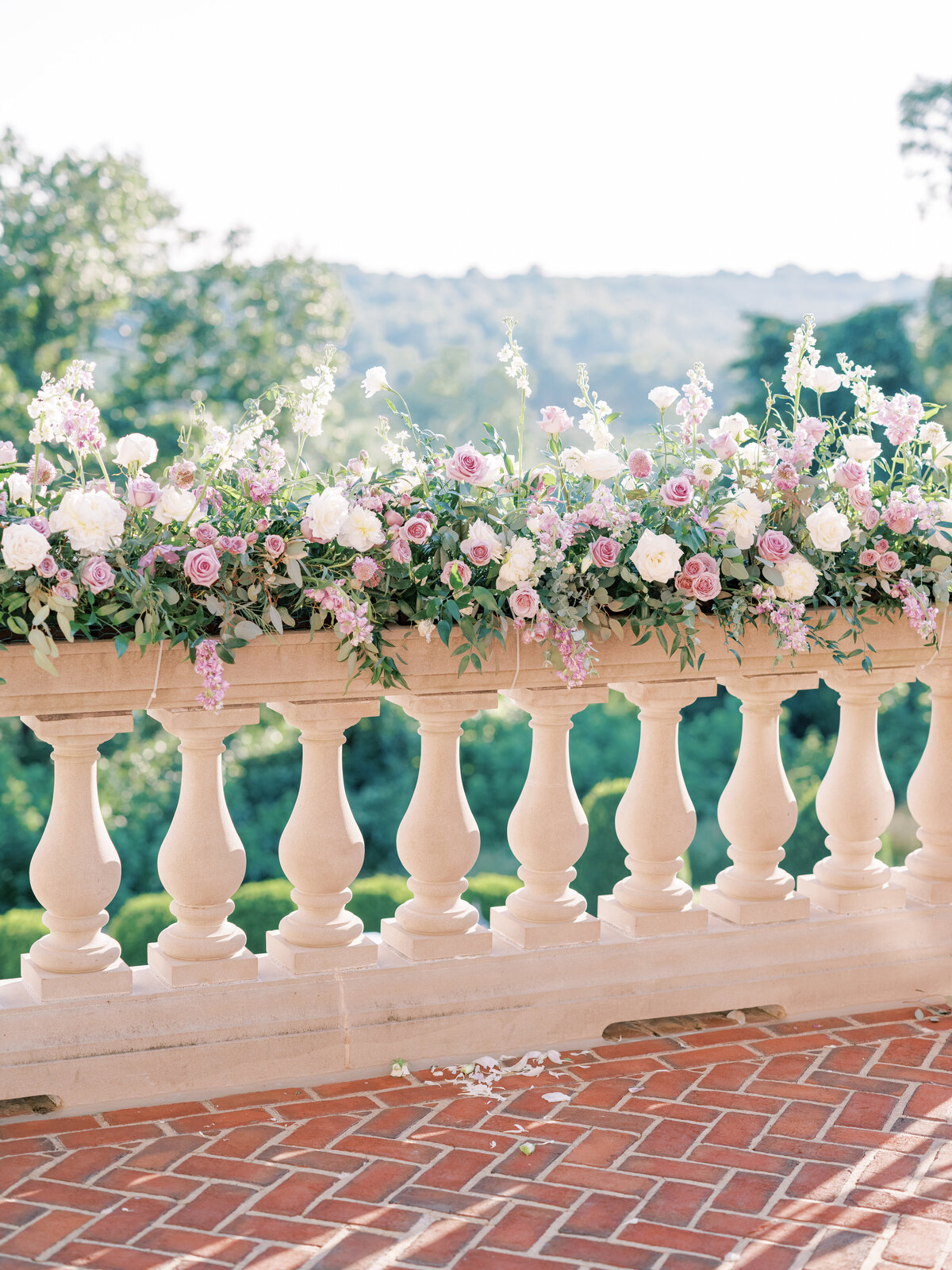 estate at river run richmond  wedding fine art photographer olivia and kalebDNTP5767-fine art    luxury wedding photographer david tiffany sigmon1-1000 sec at f - 2.8GFX 50SGF80mmF1.7 R WRISO 400Pattern