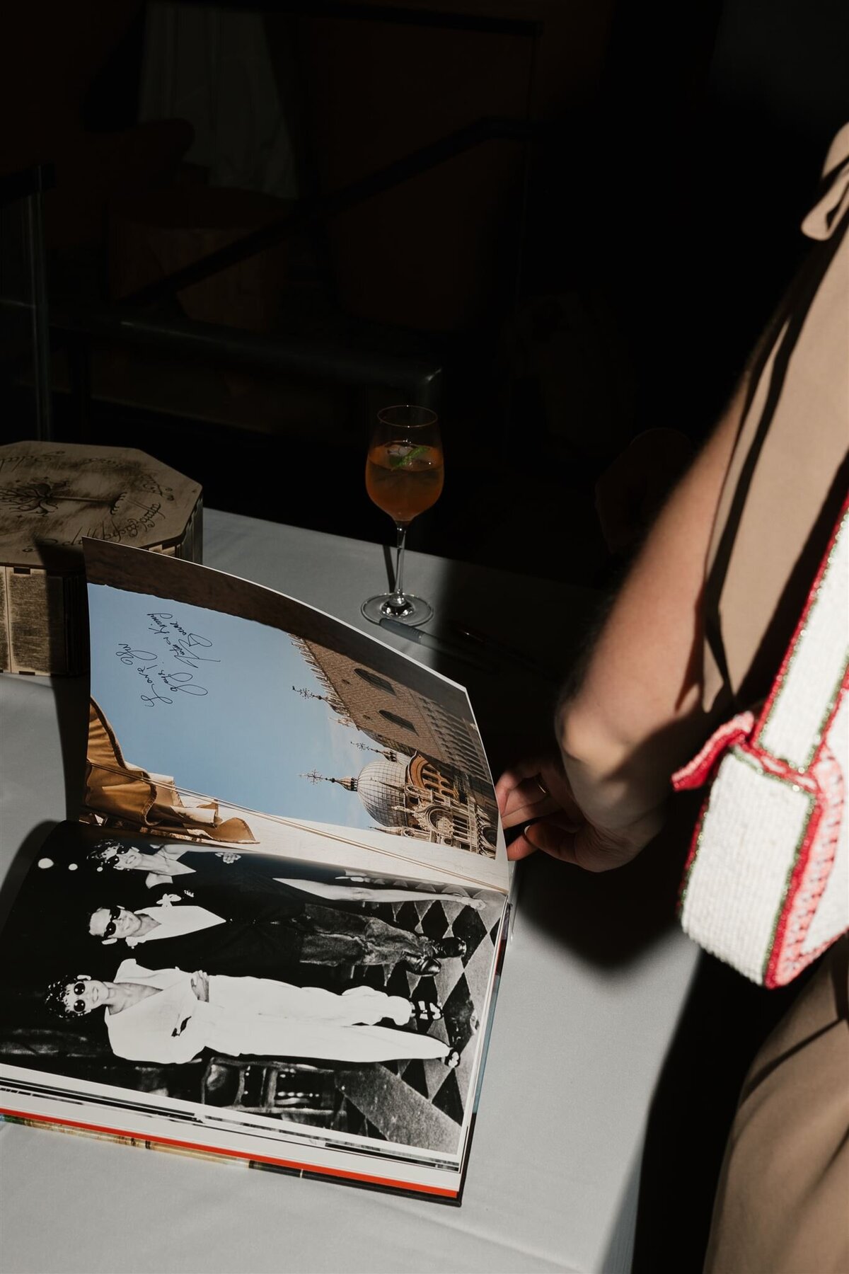 ANNAMANTINI-WEDDING-THEBALLWEGS-1056_websize