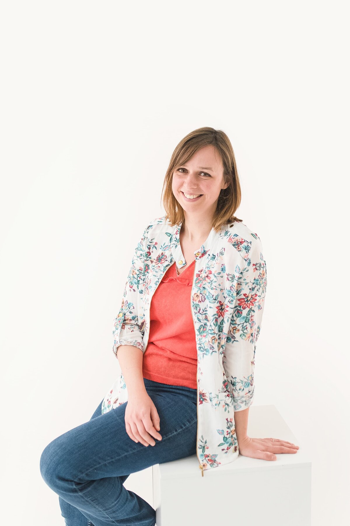 portrait professionnel pour femme en studio à Tours