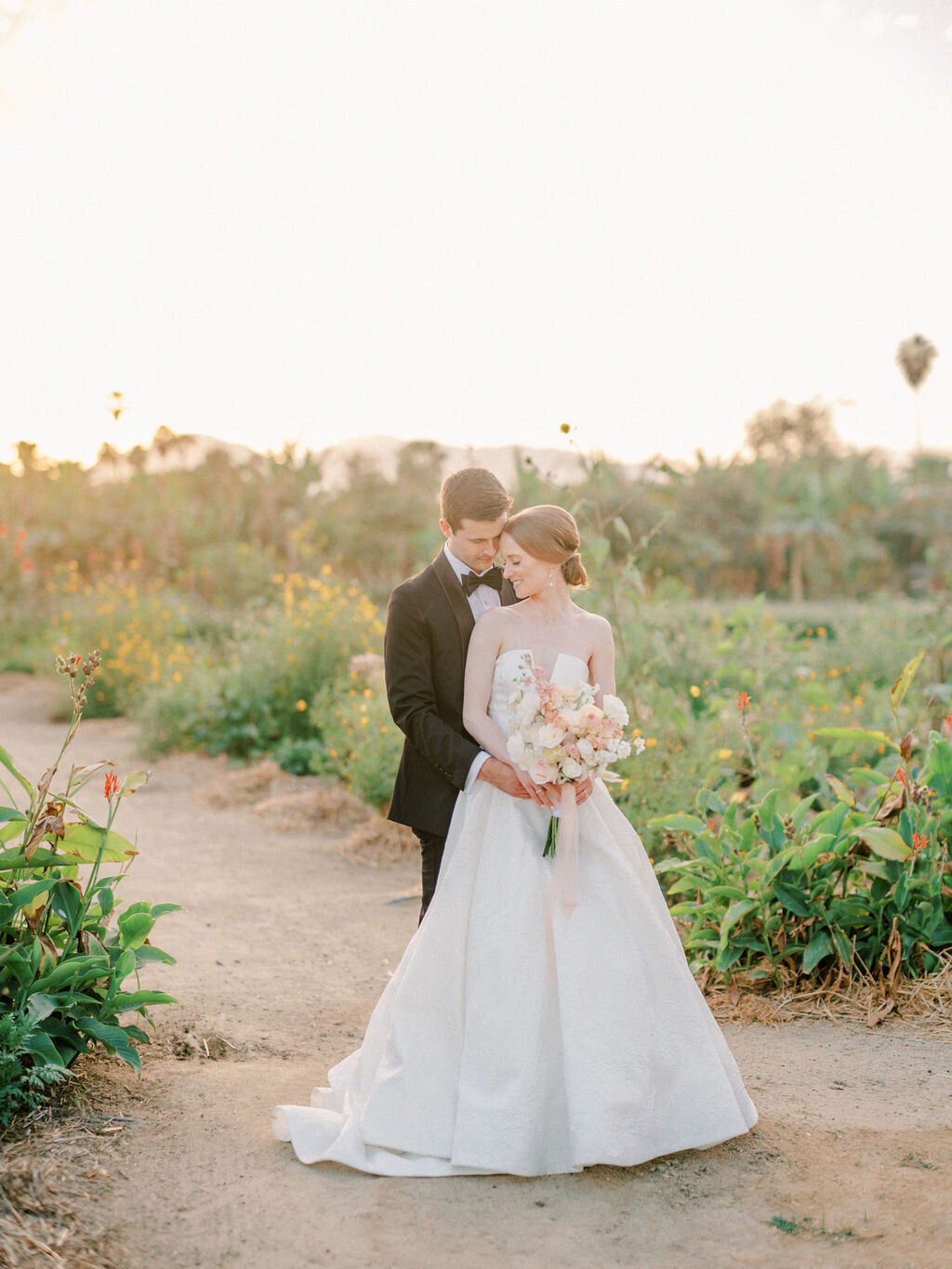 Zoe&Brody_FloraFarmsWedding_SneakPeek-108