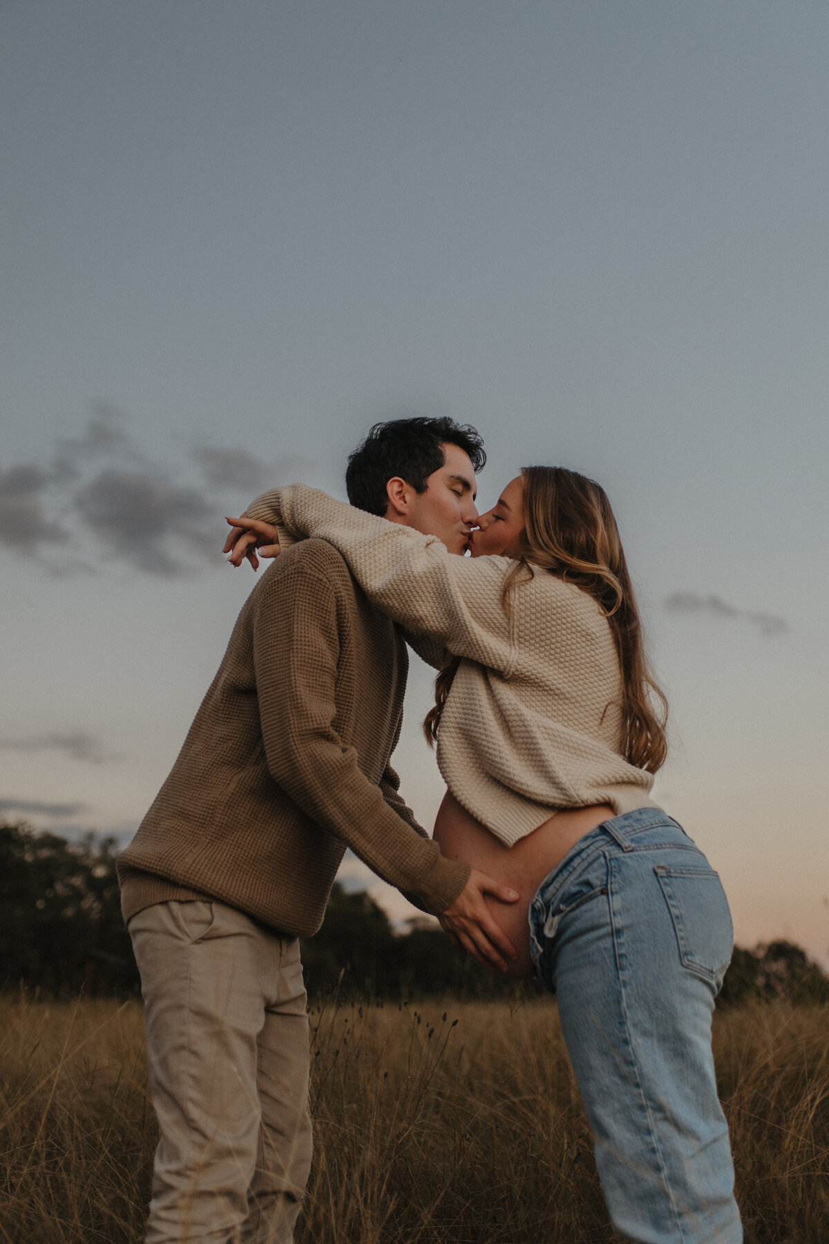 J'Nessa Albrecht Photography - Golden Hour Maternity (21)