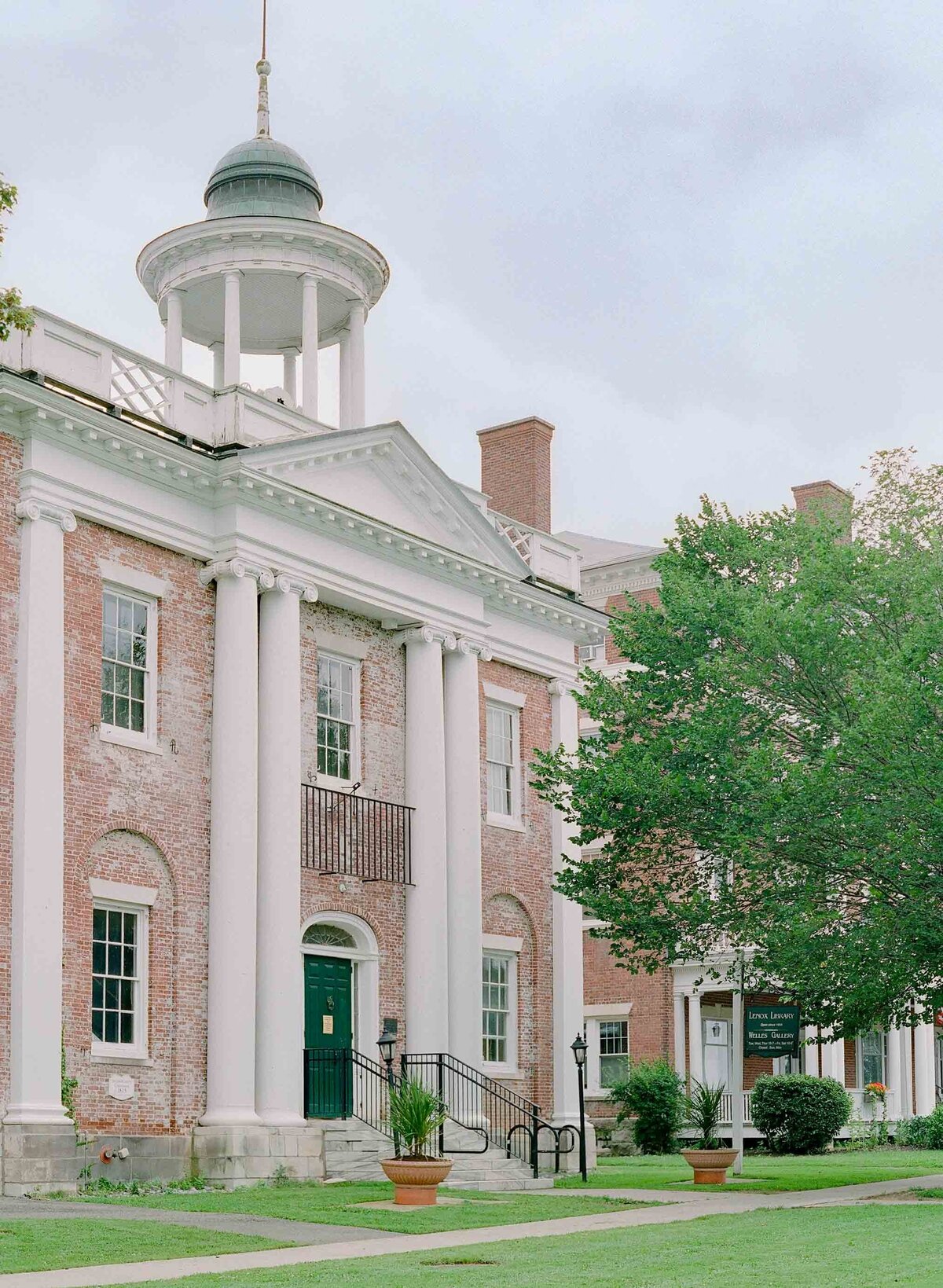 Molly-Carr-Photography-Lenox-Massachussets-Berkshires-Wedding-The-Mount-1